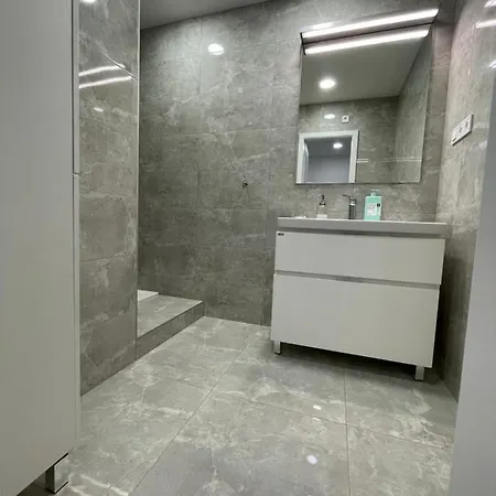 Luxury Apartamento Lučenec